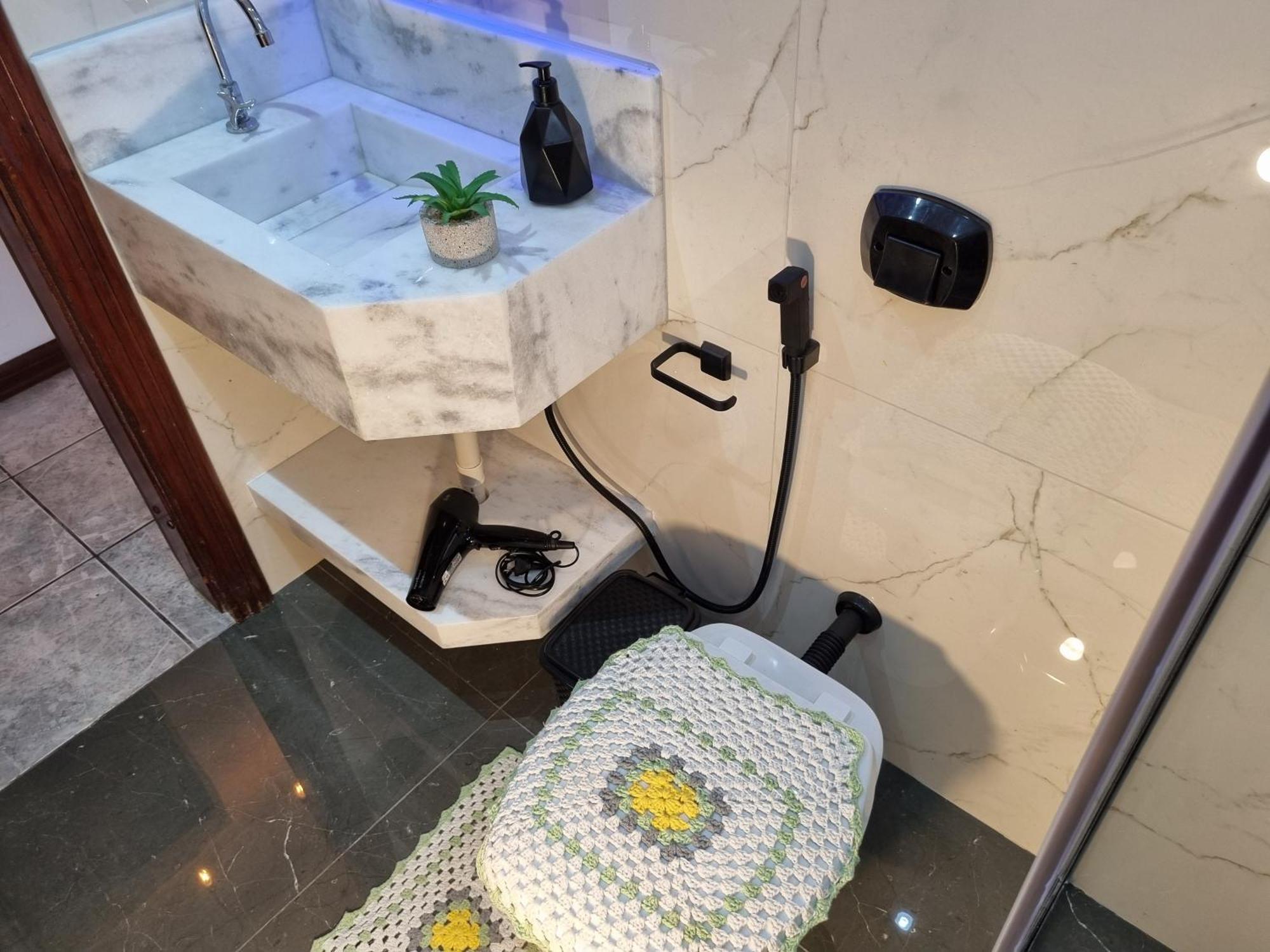 Uma Quadra E Meia Do Mar Ar Wifi Smart Tv Itapema Εξωτερικό φωτογραφία