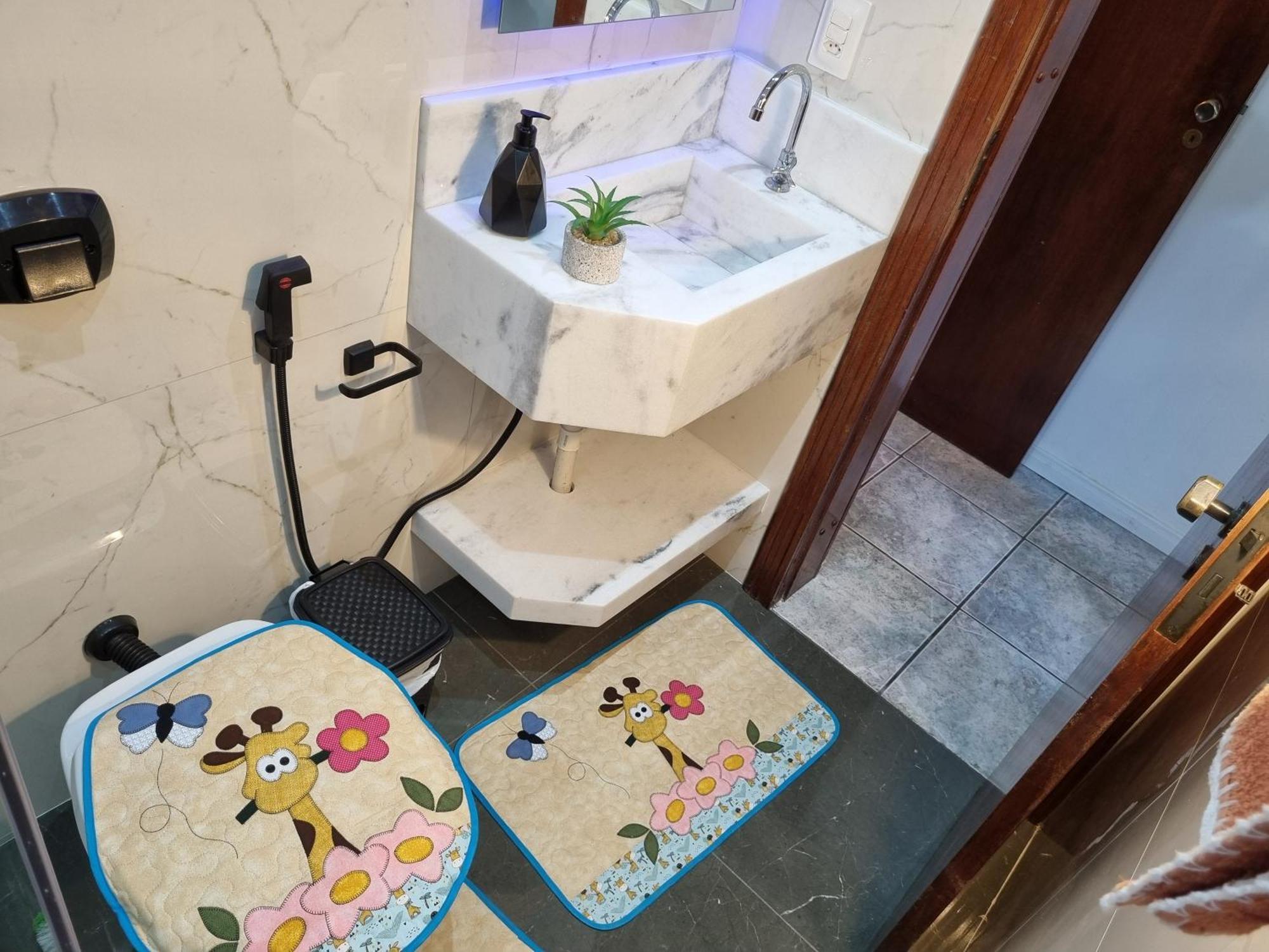 Uma Quadra E Meia Do Mar Ar Wifi Smart Tv Itapema Εξωτερικό φωτογραφία
